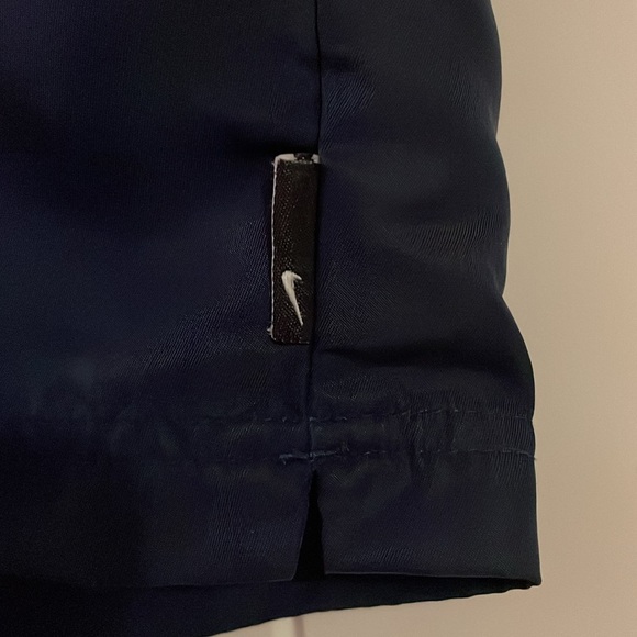 Nike shorts - Picture 3 of 6